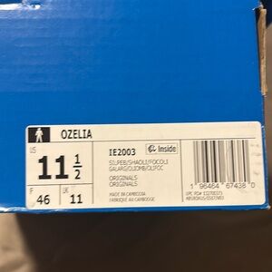 Adidas olive green sneaker Ozelia